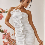 Amanecer Blanco: Vestido Mini Con Volantes